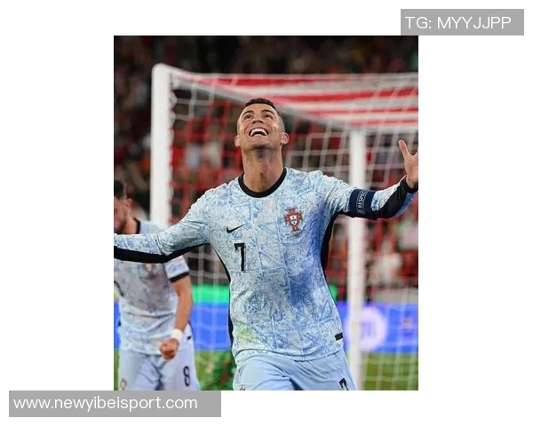 托蒂:对C罗的批评源于嫉妒他与梅西同属足球巅峰 托蒂:对C罗的批评源于嫉妒他与梅西同属足球巅峰