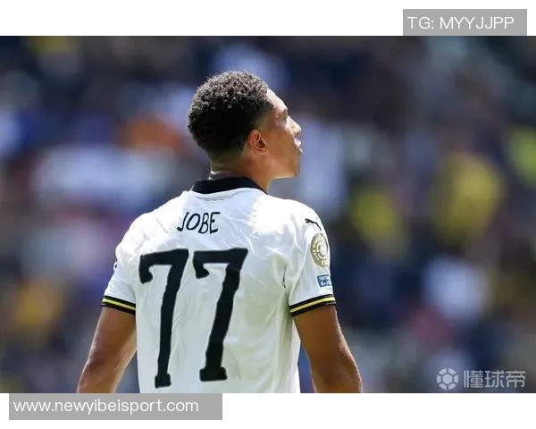 曼联欲引进多特中场贝林厄姆水晶宫也在争夺战中角逐 曼联欲引进多特中场贝林厄姆水晶宫也在争夺战中角逐